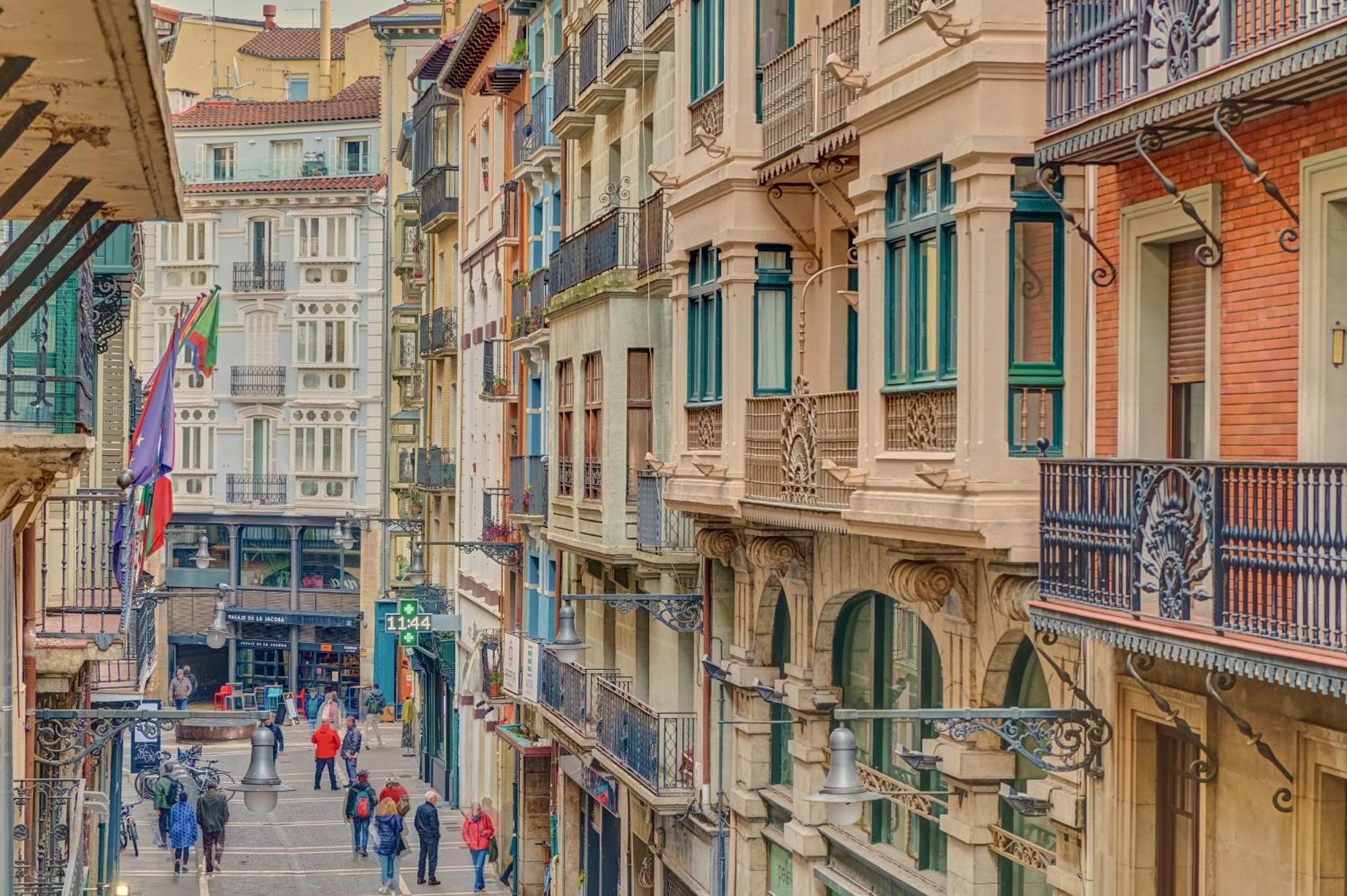 Heart Of Pamplona Apartments III By Clabao Zewnętrze zdjęcie