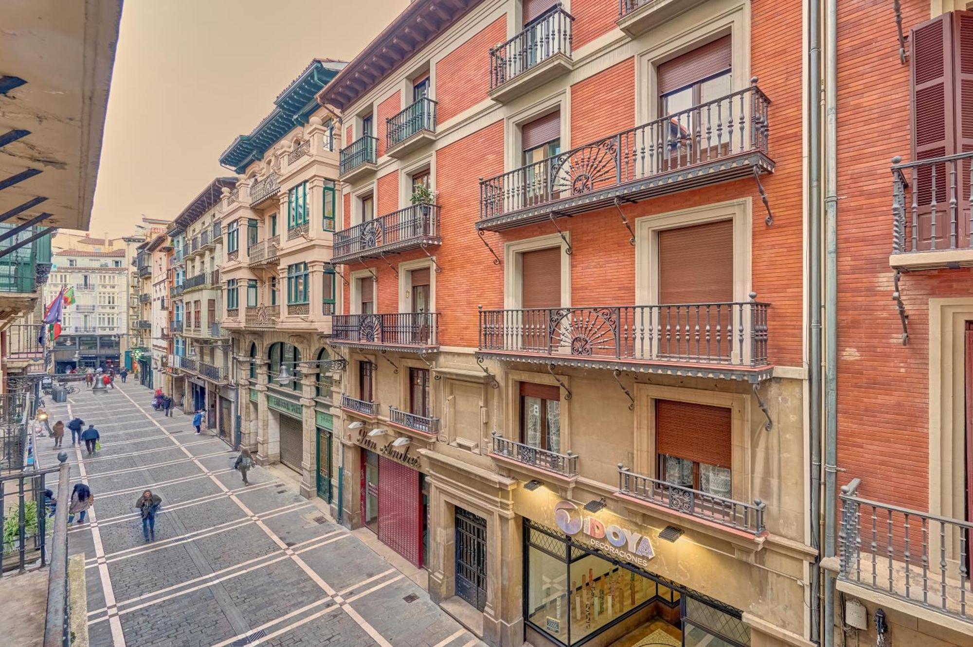 Heart Of Pamplona Apartments III By Clabao Zewnętrze zdjęcie
