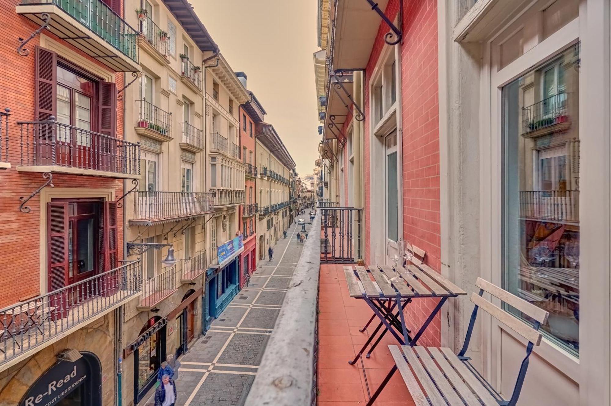 Heart Of Pamplona Apartments III By Clabao Zewnętrze zdjęcie